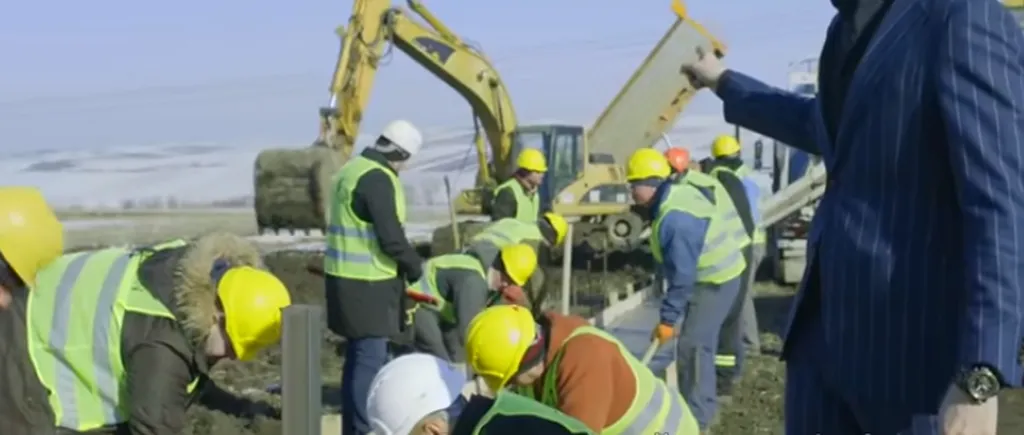 România SE OPREȘTE timp de 15 MINUTE. Protestul lui Mandachi nu a rămas fără ecou / Mai multe companii și instituții, ALĂTURI de antreprenor