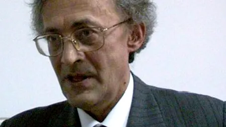 IPOTEZĂ INCENDIARĂ. Peste 30% dintre români, adică 4-5 milioane de oameni, s-au imunizat deja, spune fostul președinte al Colegiului Medicilor