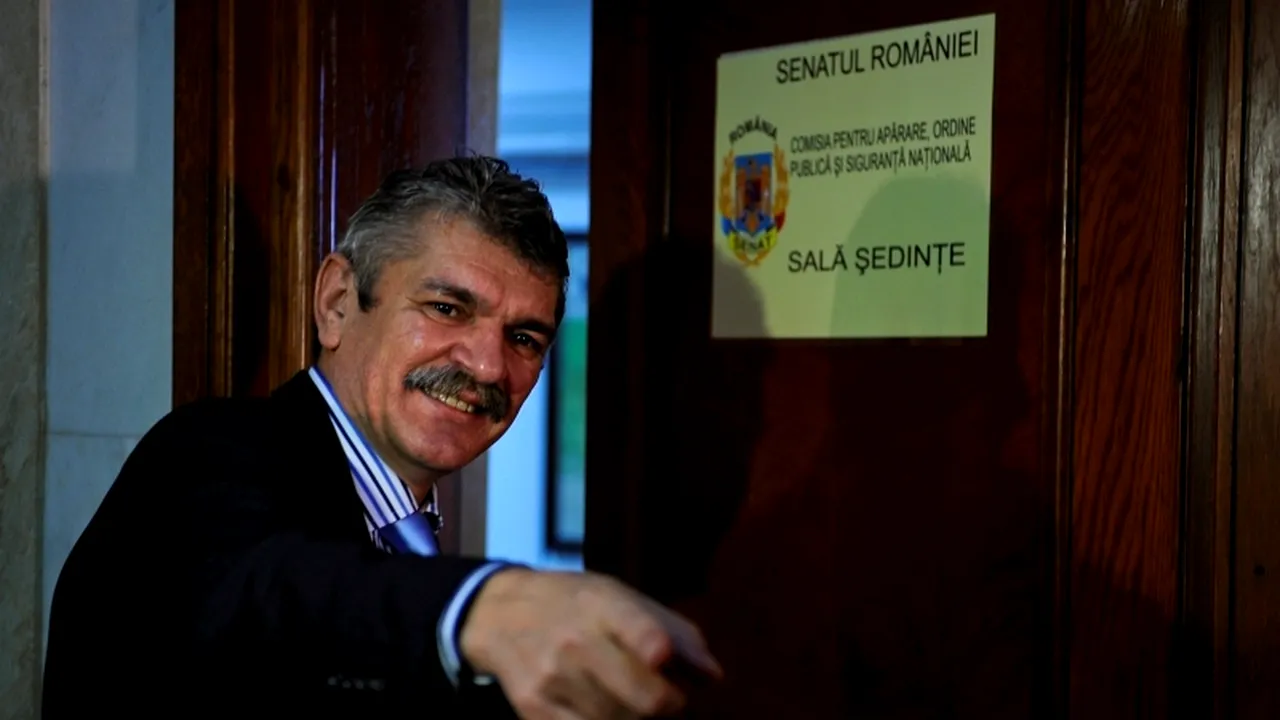 Șeful STS, trecut în rezervă de Iohannis. Lista scadalurilor în care apare numele lui Opriș
