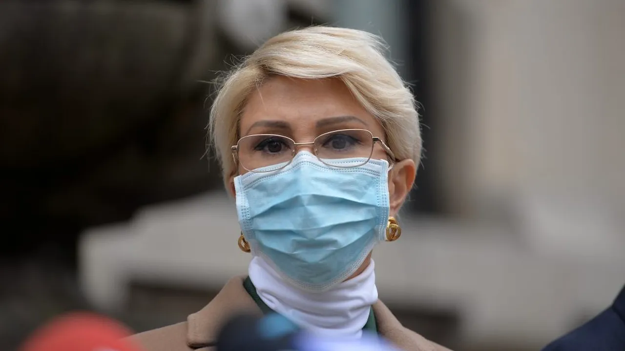 Ministrul Muncii Raluca Turcan, despre noua lege a salarizării: „Tot sistemul de salarizare este bătut în cuie anul acesta” / „Există salarii la nivel local mai mari decât într-o administraţie publică centrală”