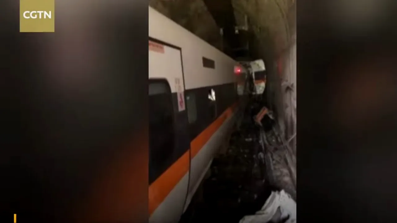 Accident feroviar în Taiwan, soldat cu cel puțin 48 de morți (VIDEO)