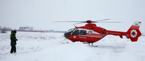 O femeie ce urma să fie dusă la spital cu elicopterul SMURD a născut acasă cu echipajul medical