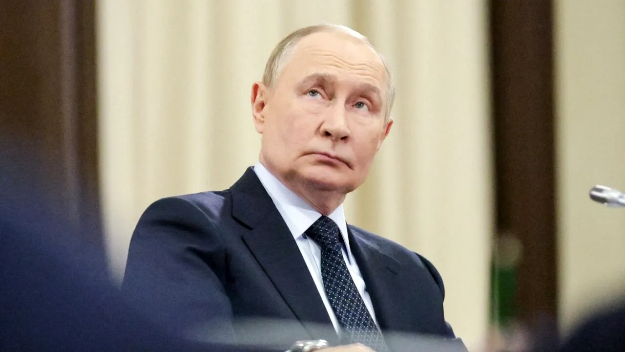 Războiul nu aduce voturi. Alegerile regionale din Rusia și EXPERIMENTELE Kremlinului. „Repetiție generală pentru votul din Duma de Stat, din 2026”