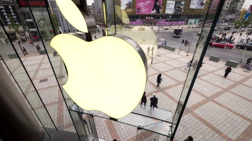 Vânzările de iPhone-uri au adus Apple un profit record