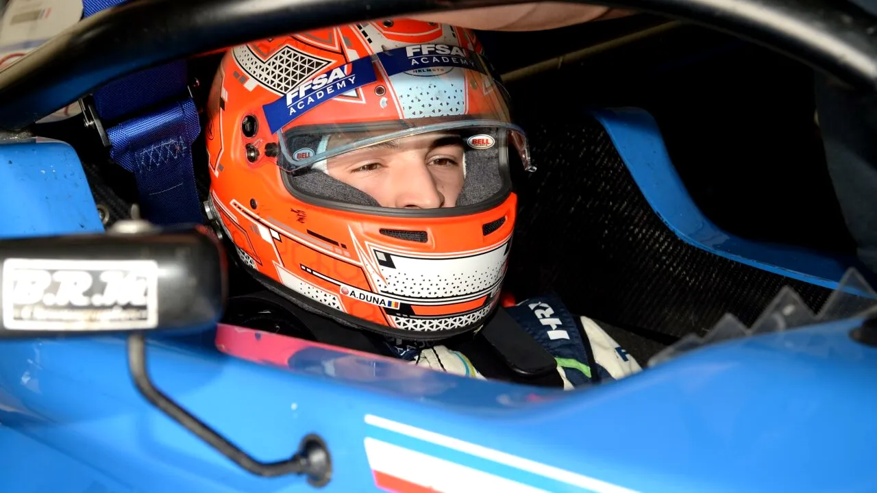 Românul care dă 300.000 euro pe an ca să DEVINĂ adversarul lui Verstappen în Formula 1