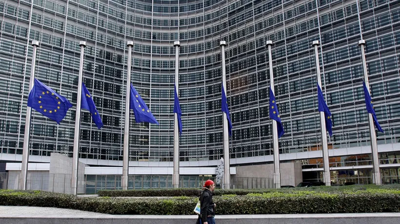 FT: Uniunea Europeană vrea ca STATELE ZONEI EURO să semneze CONTRACTE în care se angajează la REFORME