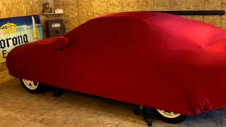 BARN FIND: Acura Integra Type R veche de 18 ani, în stare impecabilă, găsită într-un șopron