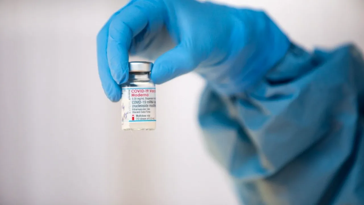 Un primar din Galați nu s-a putut vaccina anti-COVID-19, deși avea programare: M-au anunțat că expirase doza