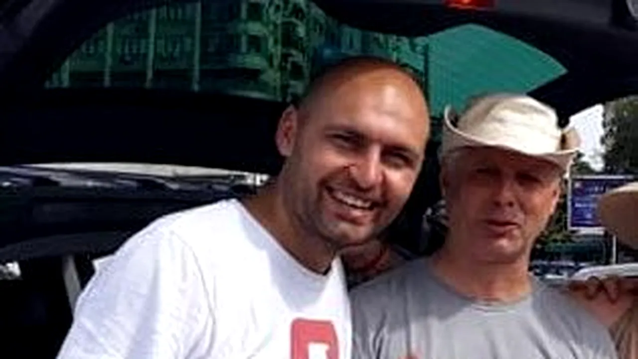 CINE sunt și ce CONEXIUNI au #rezistenții care l-au URMĂRIT pe Valer Dorneanu: Nu îndemn pe nimeni să fie VIOLENT, dar îi îndemn pe cetățeni să HUIDUIE pe stradă