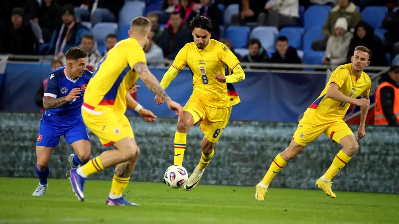 România pierde și meciul cu Slovacia, scor 0-2, după o gafă uluitoare făcută de Aioani