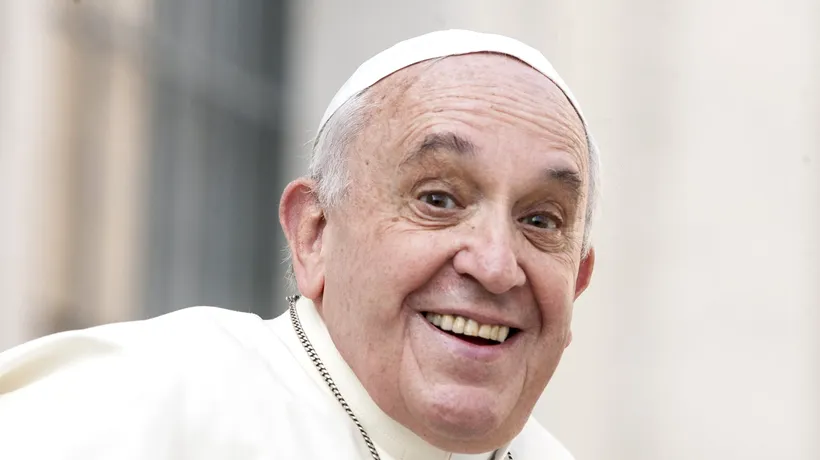 Investigație la Vatican: Contul Papei Francisc a dat like pe Instagram unui model brazilian - FOTO