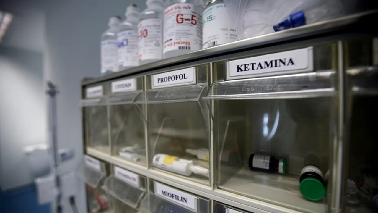 Distribuitorii de medicamente vor fi sancționați drastic dacă retrag produsul fără a notifica statul