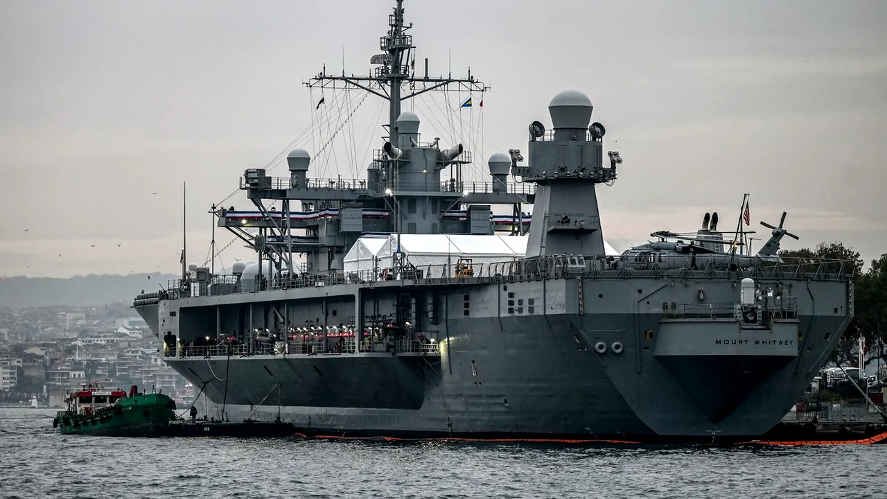 Două nave militare americane în Marea Neagră. Vladimir Putin, în timpul exercițiilor armatei ruse: ”Putem să le vedem prin cătarea sistemului de apărare”