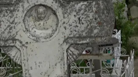 Legendele și plăcerea poveștilor își găsesc sărbătoarea la Sulina în Parastasul Piraților Nepomeniți