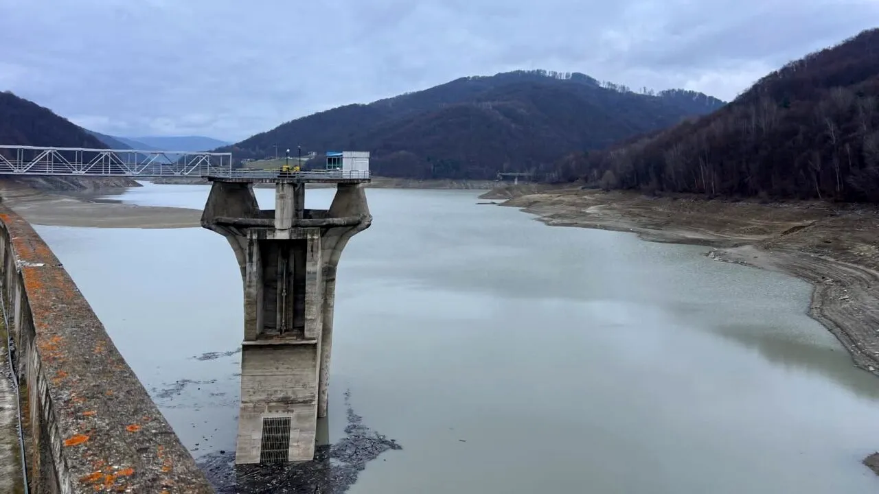 Guvernul a aprobat reabilitarea Bazinului de Apă Paltinu. Investiția depășește 100 de milioane de lei