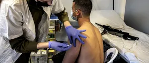 Armata ISRAELIANĂ își vaccinează militarii împotriva poliomielitei. Virusul este prevalent în GAZA