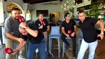 Momentul în care un cutremur de 7,7 grade este surprins în direct la o televiziune din Panama: comentatorii TV au fugit în timpul transmisiunii, după ce clădirea în care se aflau a început să se zguduie puternic