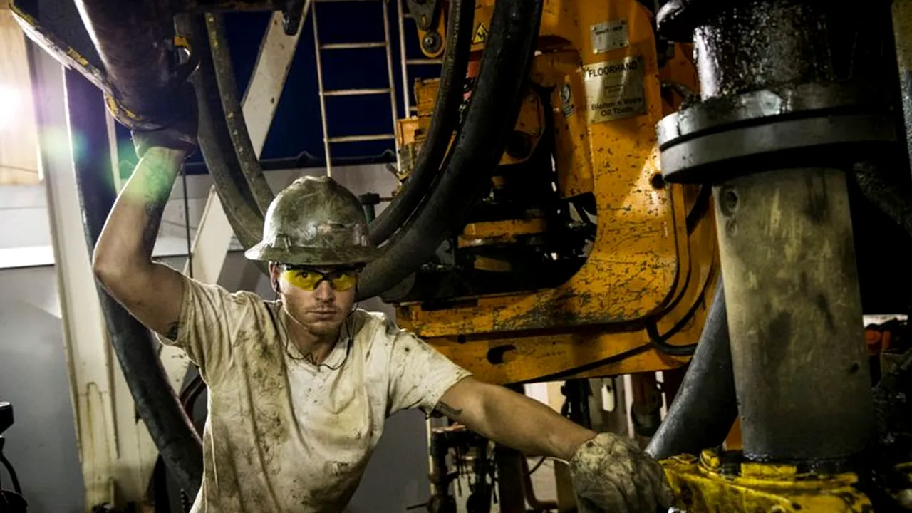 Doi copii, interdicție judecătorească pe viață de a vorbi de fracturare hidraulică și gaze de șist