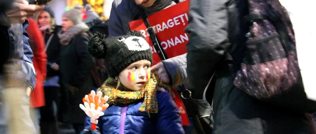 Salvați Copiii explică de ce NU au încălcat legea părinții care au venit cu copiii la proteste