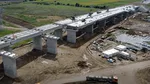 Evoluţie bună a lucrărilor pe Autostrada Moldovei, la pasajul peste calea ferată de la Cleja. Anunțul șefului CNAIR, Cristian Pistol