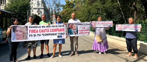 Protest cu pancarte împotriva Gabrielei <i class='ep-highlight'>Firea</i> și a Companiilor Municipale, la PMB - FOTO