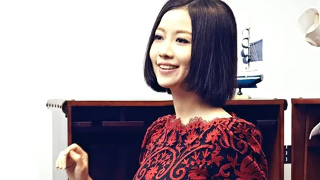 Cântăreața chineză Yao Beina a murit la vârsta de 33 de ani