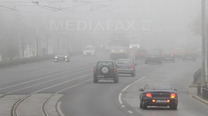 Cod galben de ceaţă în Bucureşti şi alte opt judeţe, duminică dimineaţa