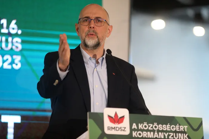 Kelemen Hunor, reacție după eșecul Cabinetului Veștea. Ce spune despre partidul lui George Simion „Au început să transforme AUR într-o forță capabilă să guverneze”