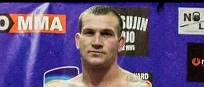 VIDEO| Un cunoscut luptător MMA, reținut de polițiști, după ce a comis un jaf armat în București
