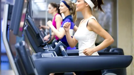 Ce trebuie să mănânci după ce mergi la sală pentru a te asigura că nu ai făcut sport degeaba