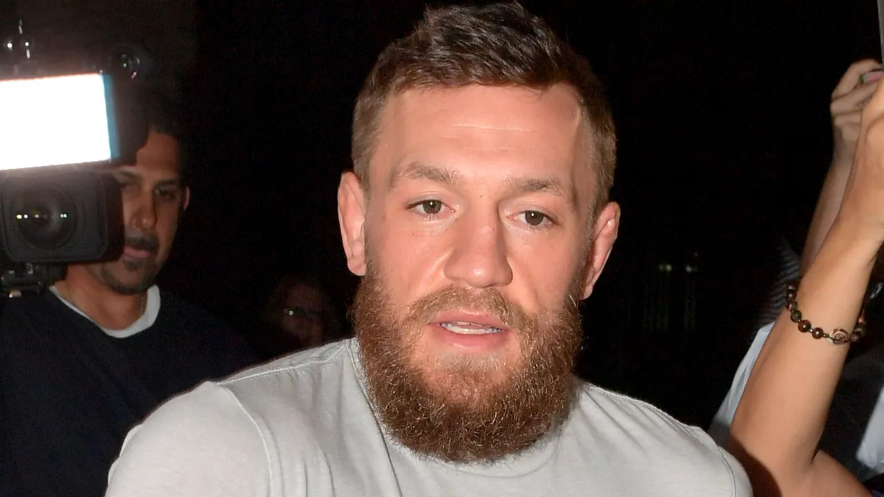 Unde dai și unde crapă! Conor McGregor, arestat în Corsica / Starul MMA, acuzat de expunere indecentă