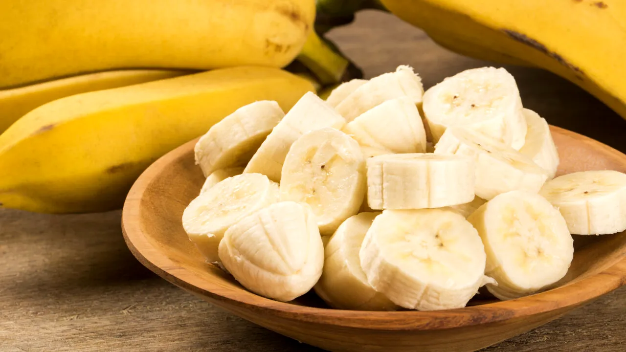 Ce se întâmplă în corpul tău dacă mănânci o banană pe zi, timp de o săptămână