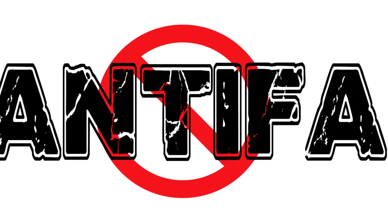SUA desemnează ANTIFA din Germania, Italia și Grecia drept „organizație teroristă”. ANTIFA Germania amenință că „dă foc unui oraș”