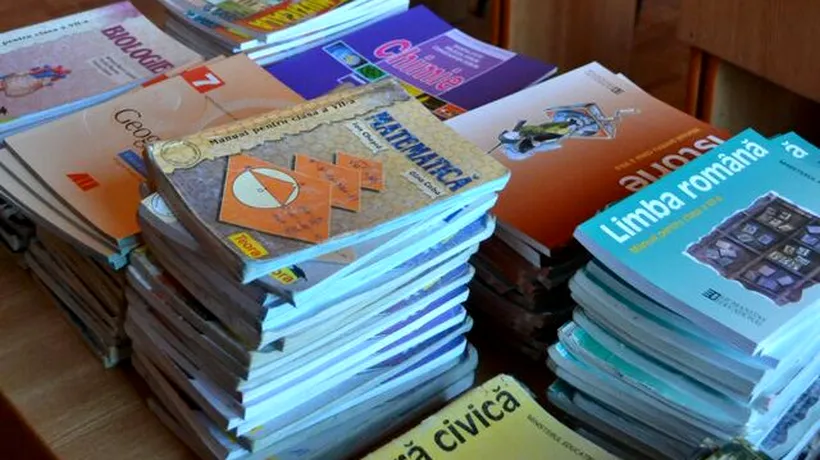 Uniunea Editorilor din România acuză MEN pentru procesul de achiziție a manualelor școlare noi