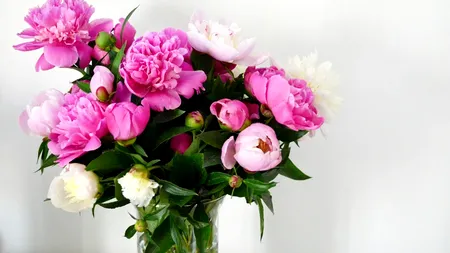 (P) 5 ocazii speciale când florile livrate la domiciliu sunt cel mai potrivit cadou