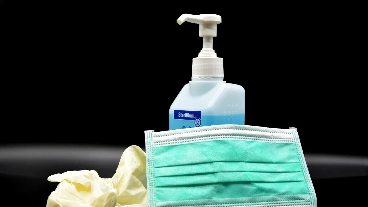 O nouă variantă a COVID iese negativ la testarea PCR! Autoritățile franceze, în alertă