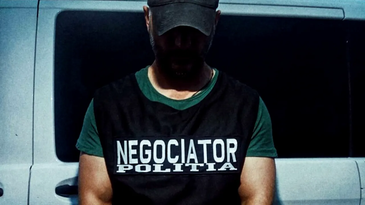 Un polițist a reușit să salveze viața unui bărbat din Argeș care amenința că se sinucide. Decizia fulgerătoare care a făcut diferența dintre viață și moarte