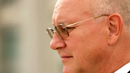 Ioan Mircea Pașcu: Din păcate, s-a adeverit încă o dată că Dumnezeu nu bate cu bâta, ci ia mințile!