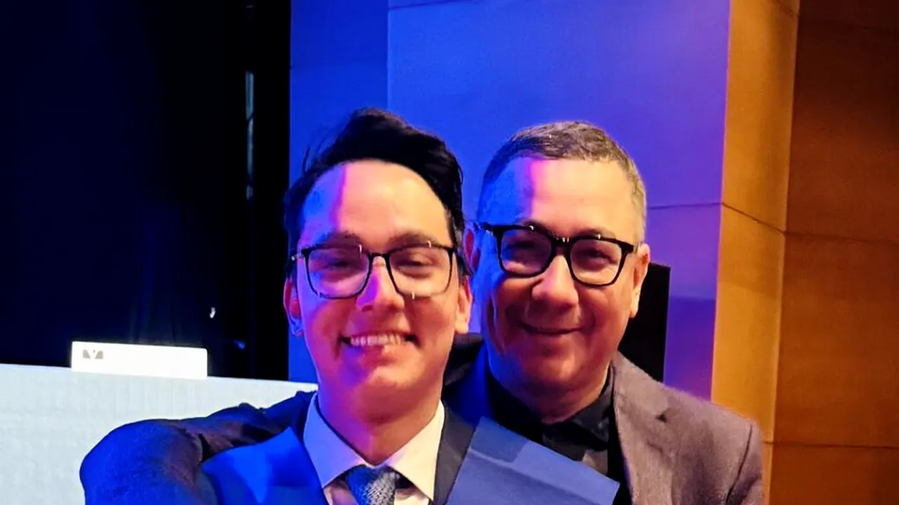 Victor Ponta, mesaj viral: Sunt doar un tată mândru de fiul său, proaspăt absolvent