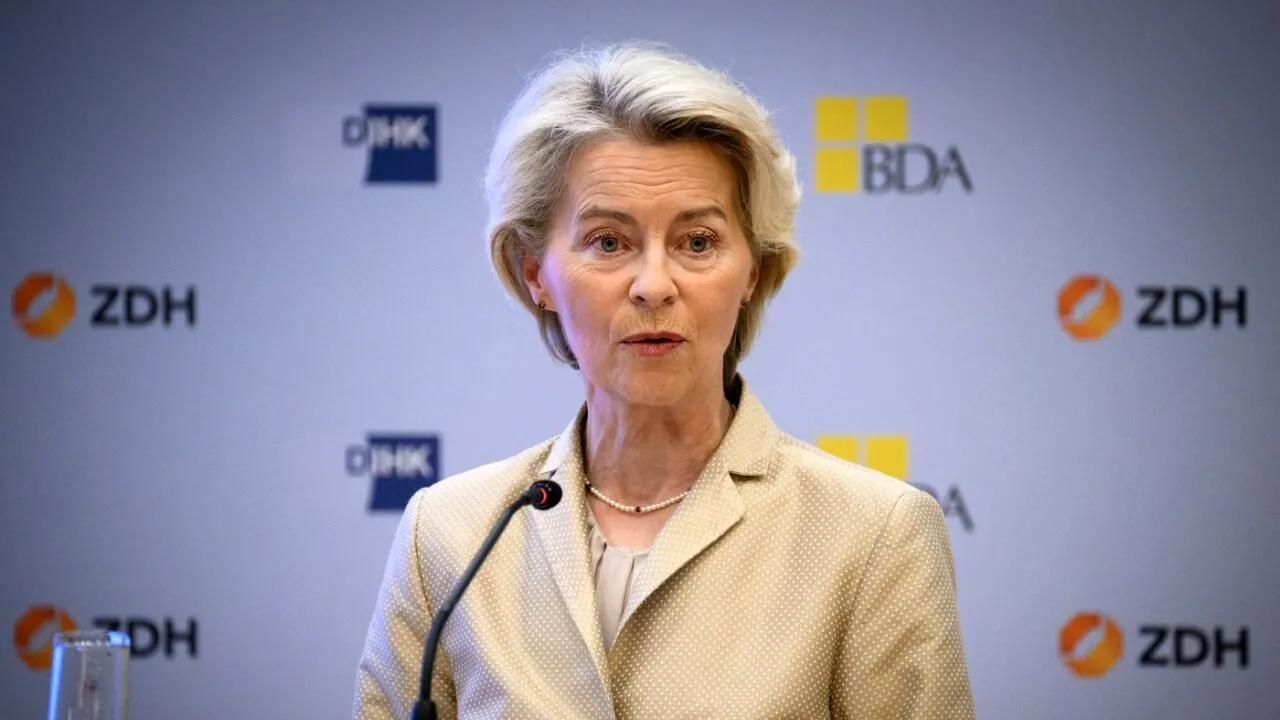 Ursula von der Leyen speră să obțină un acord comercial cu INDIA/ UE caută noi alianțe pentru a reduce dependența de Statele Unite