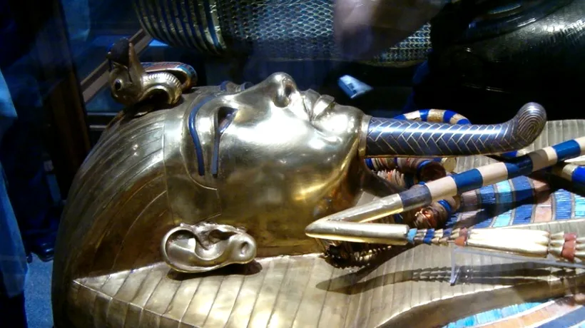 O Evanghelie foarte veche a fost descoperită în masca unei mumii egiptene