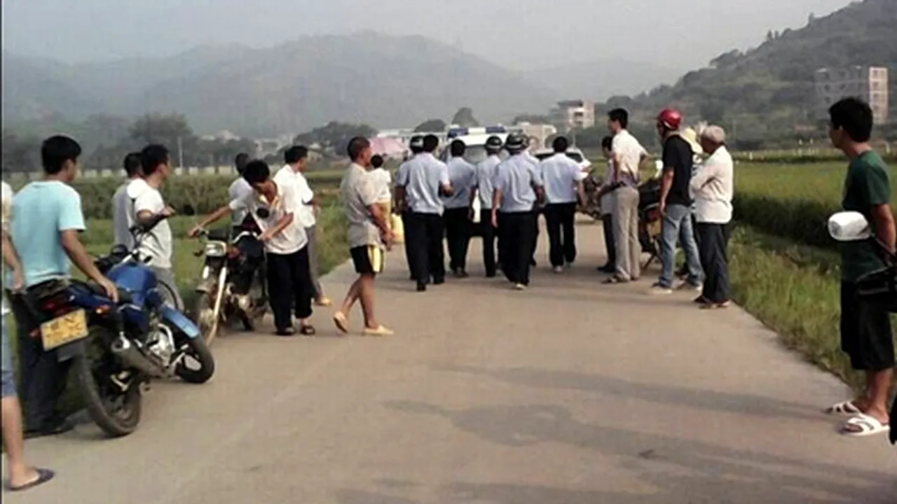 Un bărbat a ucis patru copii într-o școală din China
