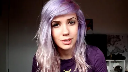 O jurnalistă care testează jocuri a fost amenințată că va fi violată de mai mulți minori. Ce a făcut tânăra