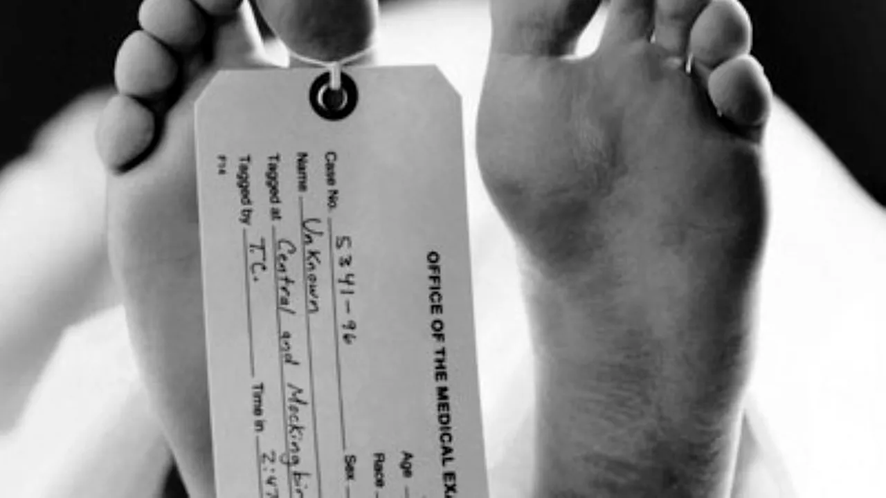 S-a trezit din morți la propria-i înmormântare