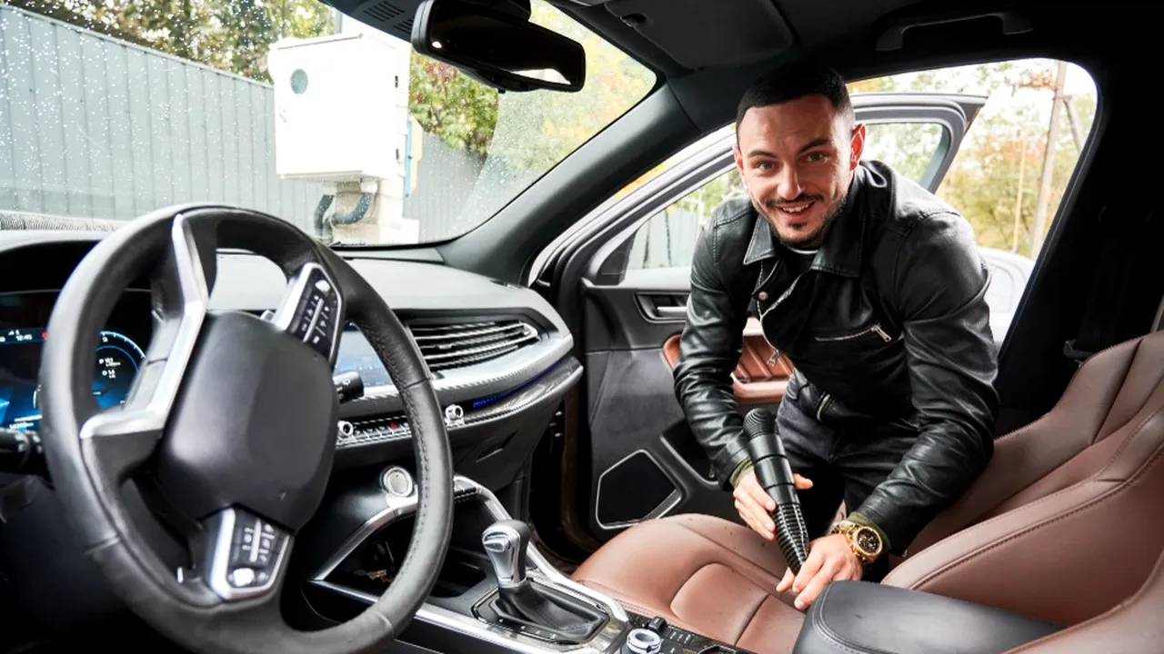 (P) 4 sfaturi utile pentru întreținerea interiorului mașinii tale