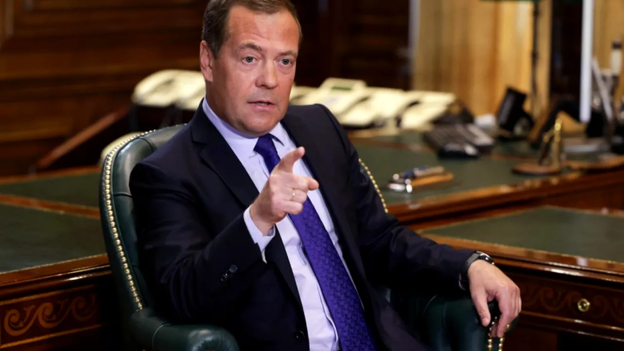 Dmitri Medvedev, furios după ce Ambasada SUA la Moscova a publicat un mesaj video pentru ruși: „A plecat către NATO. Bucurați-vă!”