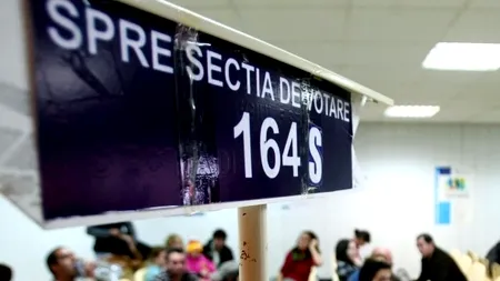 Uninominalul pur - adoptat de Parlament.  Senatorii și deputații vor fi aleși pe sistemul 