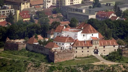 Primăria Brașov cumpără cetatea Dealul Straja cu 3,8 milioane de euro