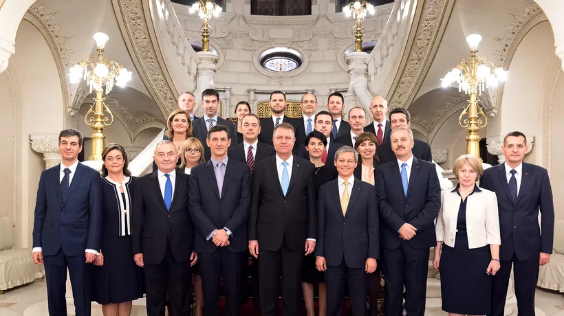 Cine sunt membrii Guvernului Cioloș care au primit locuințe RA-APPS, deși au locuință în Capitală