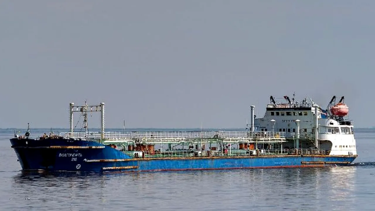 Mediul monitorizează DEZASTRUL ecologic de la Kerci. Unda de poluare cu petrol este puțin probabil să ajungă pe litoralul românesc